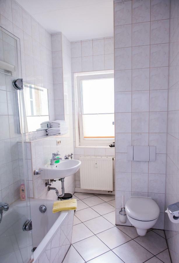 Apartmenthaus Stadt Metz Dresden Exterior foto